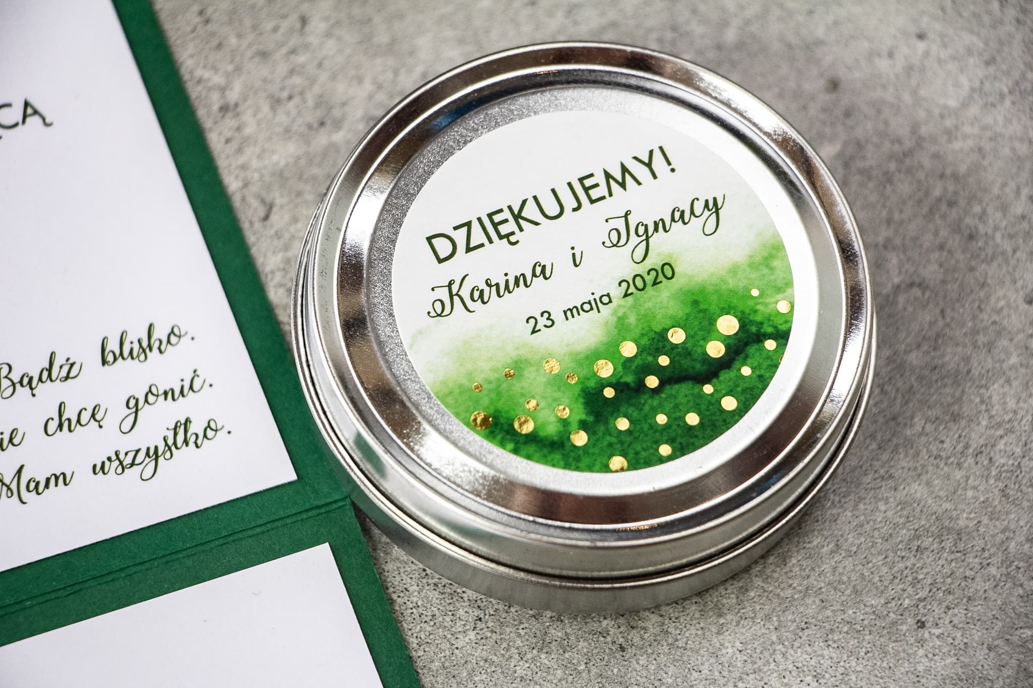 Bakarto No. 4 Soy Candle in a Tin – Green and Gold Wedding Favours