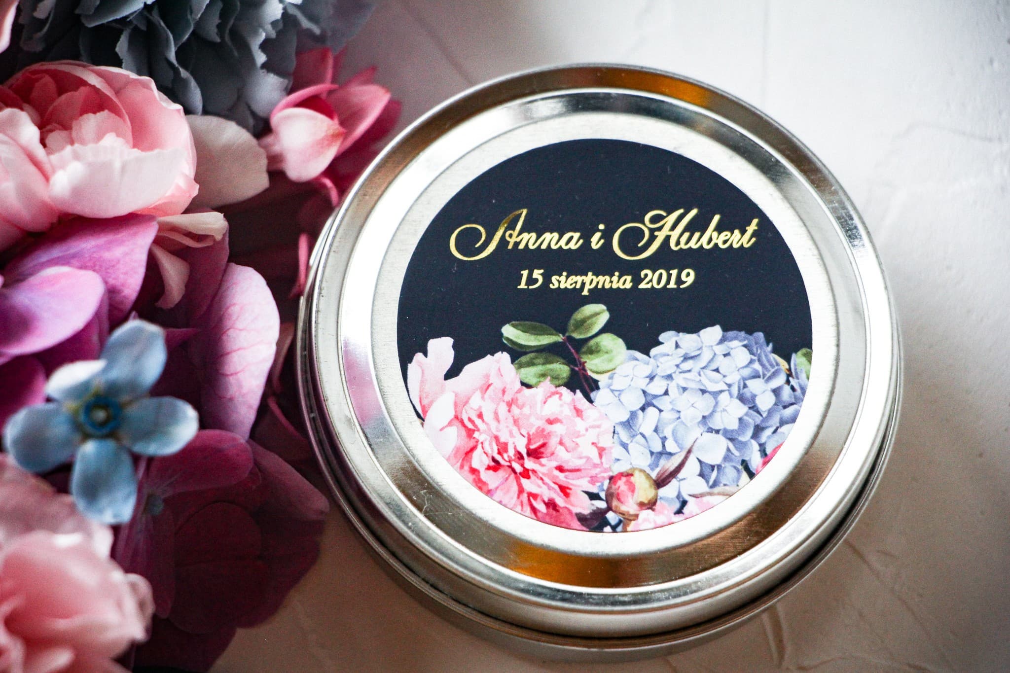 Szafirowe No. 5 Soy Candle – Foiled Wedding Favours with Peony
