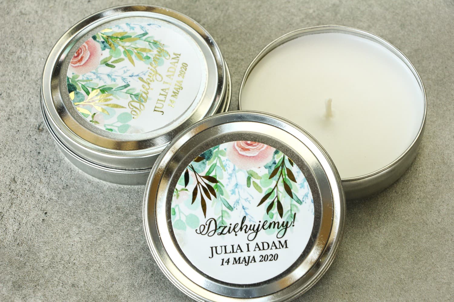 Duftkerze Rubin Nr. 2 – Gastgeschenk mit Rosenmotiv