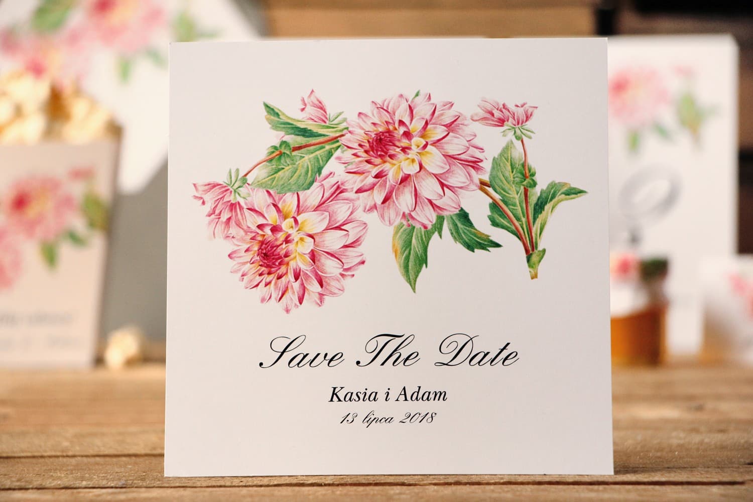 Save The Date mit rosa Dahlien | Florale Hochzeitskarten | Kalia Nr. 4