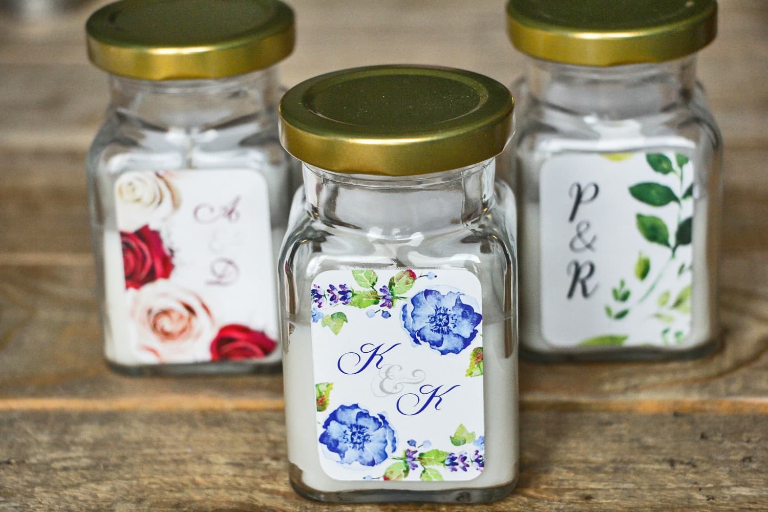 Sojakerze Akwarele Nr. 5 – Gastgeschenk mit Kornblumen-Motiv