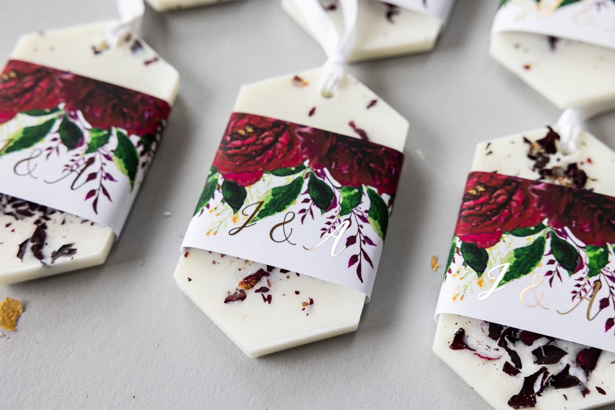 Wedding Favours Soy Wax Sachets with Burgundy Peonies and Gold Foiling Rubin 3