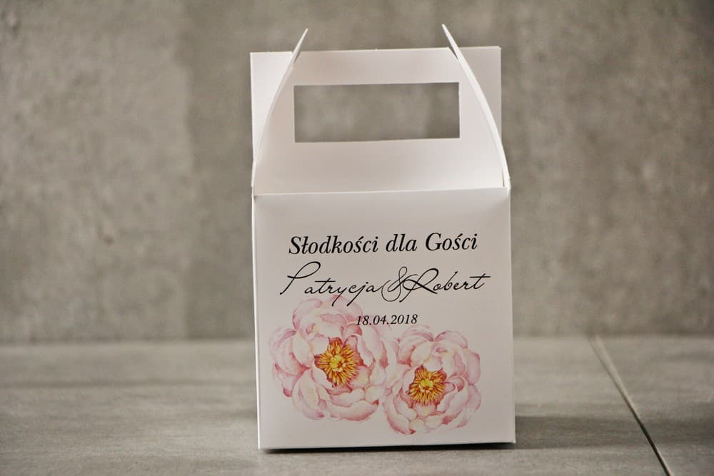 Sage Green Square Wedding Cake Boxes with Personalization and Peony Motif | Guest Favours | Sage Green No. 4