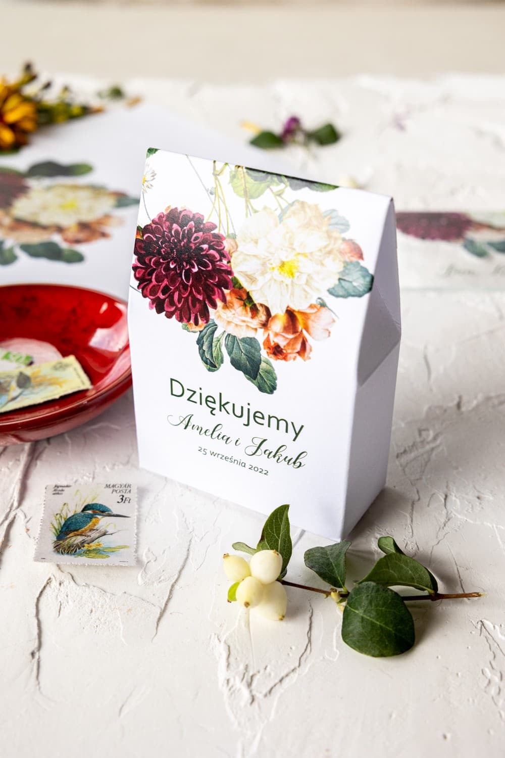 Dahlia and Rose Sweet Boxes | Autumn Style Wedding Favours | Korani No. 13