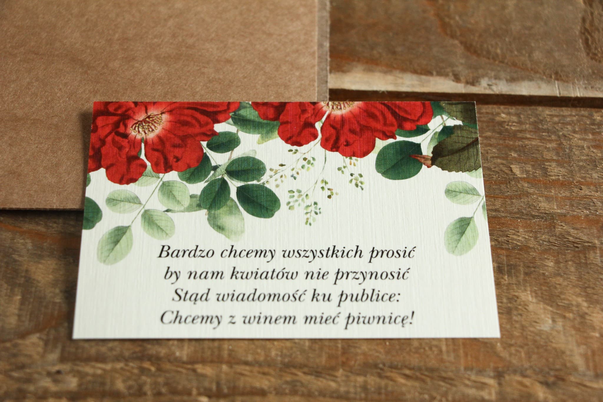 Tarjetas adicionales rústicas para invitaciones con rosa roja y textura de lino - Kraft nº 4