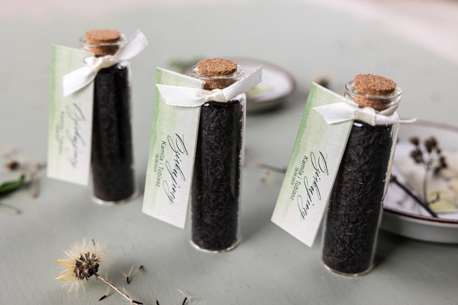 Tea in a Glass Bottle Wedding Favours | Elegant Wedding Table Gifts | Opal Design 11 - 2