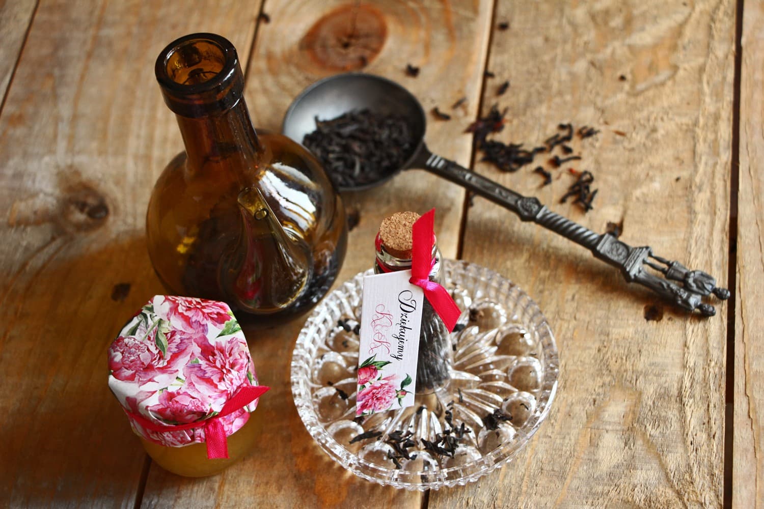 Peony Tea Bottle Gift | Wedding Favours | Watercolours No. 6