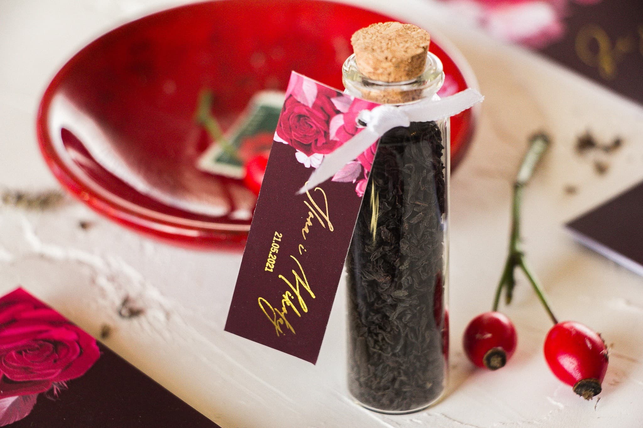 Tea Wedding Favours with Burgundy Floral Gilded Tag | Serenity No. 2