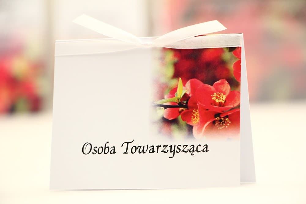 Tischkarten Elegant Nr. 15 – Platzkarten mit roten Quittenblüten