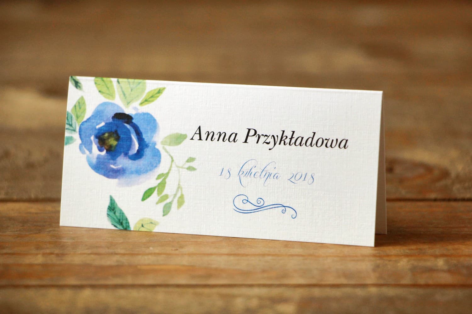 Tischkarten Hochzeit Malowane Kwiaty Nr. 23 – Namenskärtchen mit Aquarell-Kornblumen