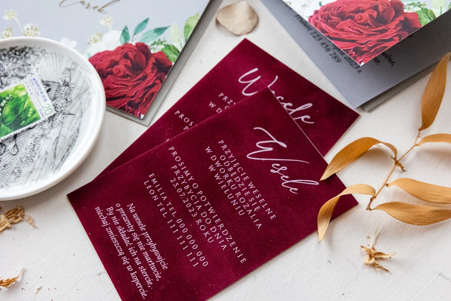 Velvet Wedding Invitation Enclosure Cards, Sapphire Blue with White Print | Glamour Wedding Cards | Szafirowe No. 10