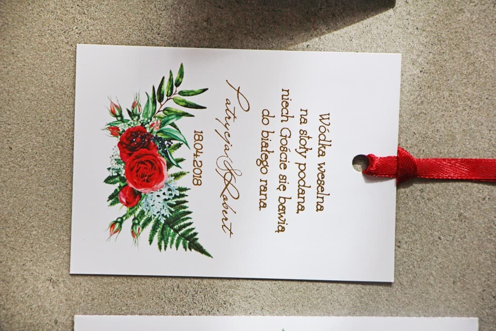 Elegant Gilded Wedding Vodka Tags - Red Roses and Fern | Wedding Alcohol Tags | Cykade No. 2