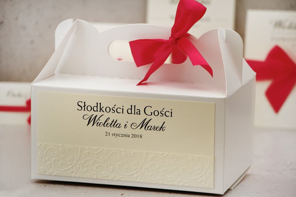 Elegant Wedding Cake Boxes with Bow, Personalized | Wedding Favour Packaging | Belisa No. 7