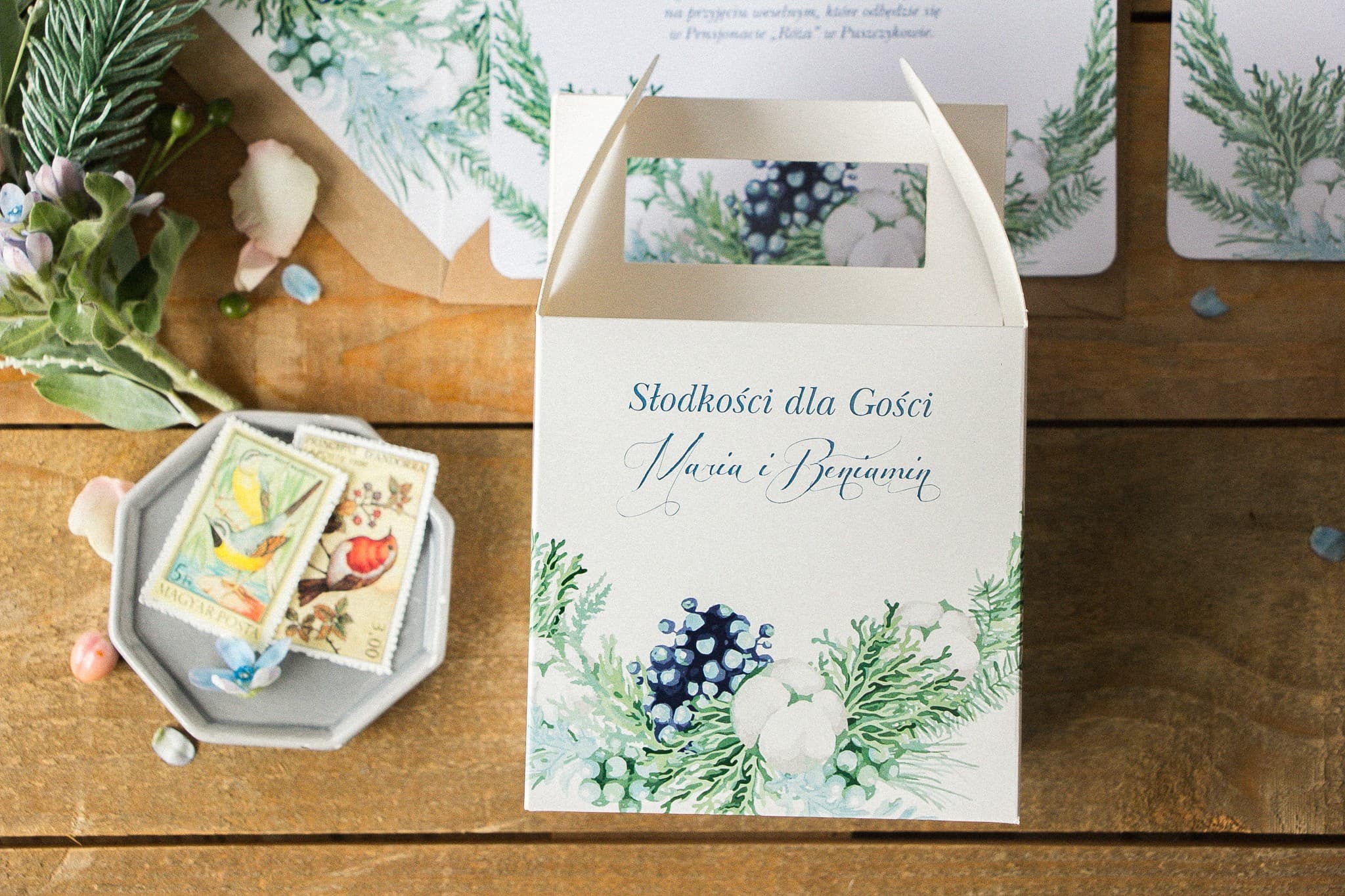 Wedding Cake Box with Cotton Motif | Sweet Favours for Guests | Indigo No. 8