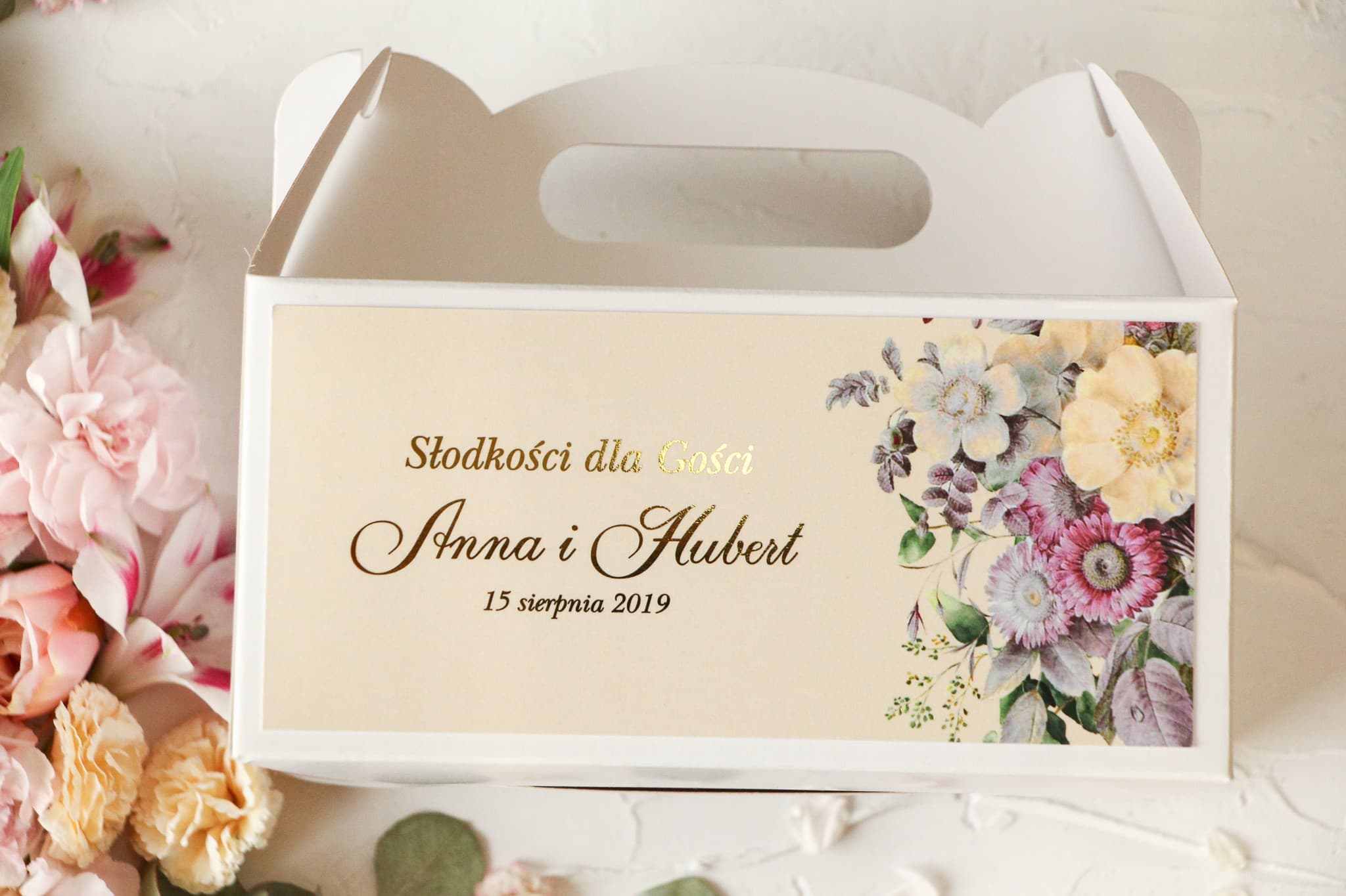 Gold Foiled Wedding Cake Boxes with Flowers and Handle | Personalized Guest Packaging | Szafirowe No. 1