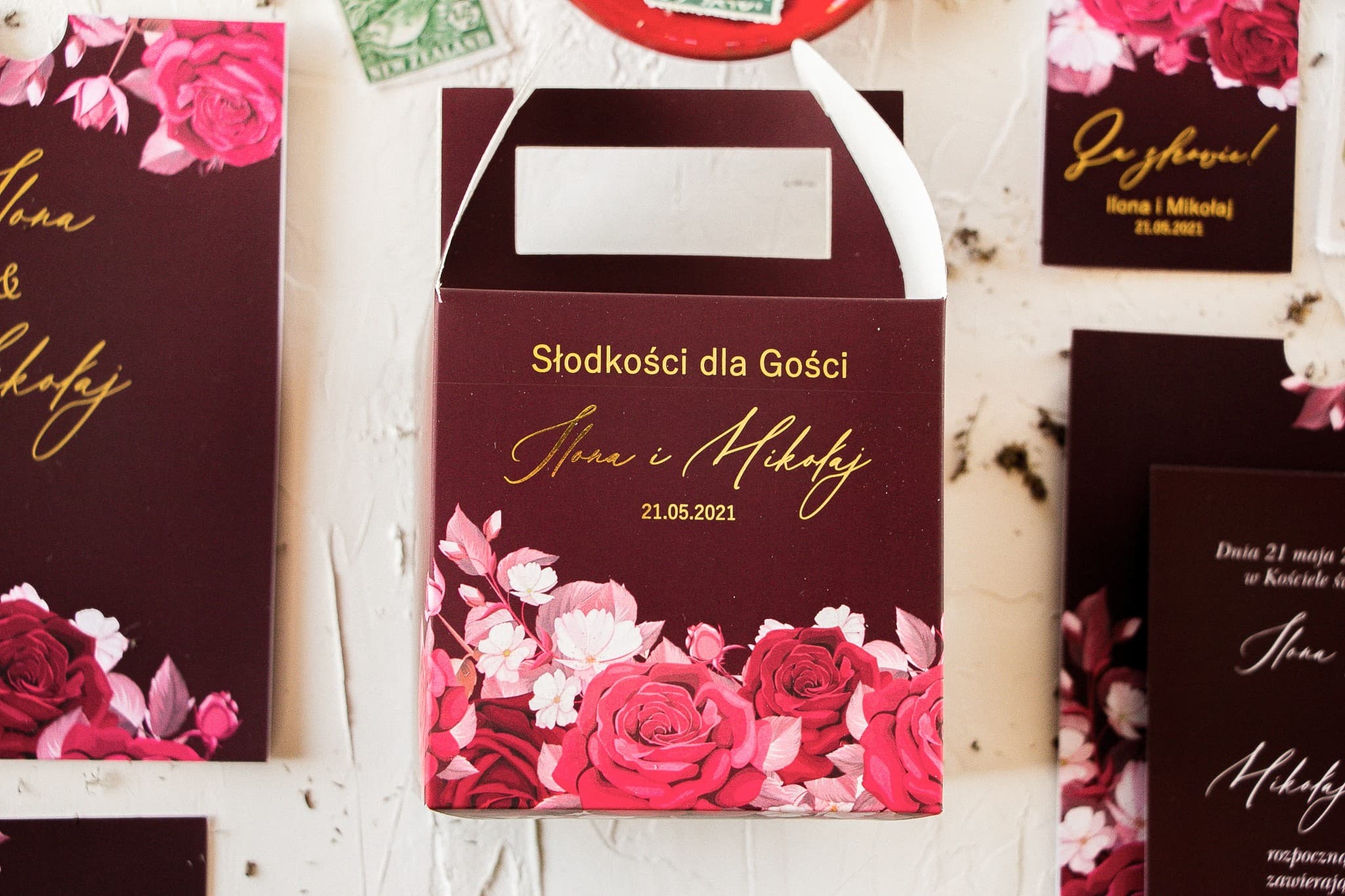 Elegant Burgundy Wedding Cake Box with Gold Foiling | Wedding Favour | Serenity No. 2