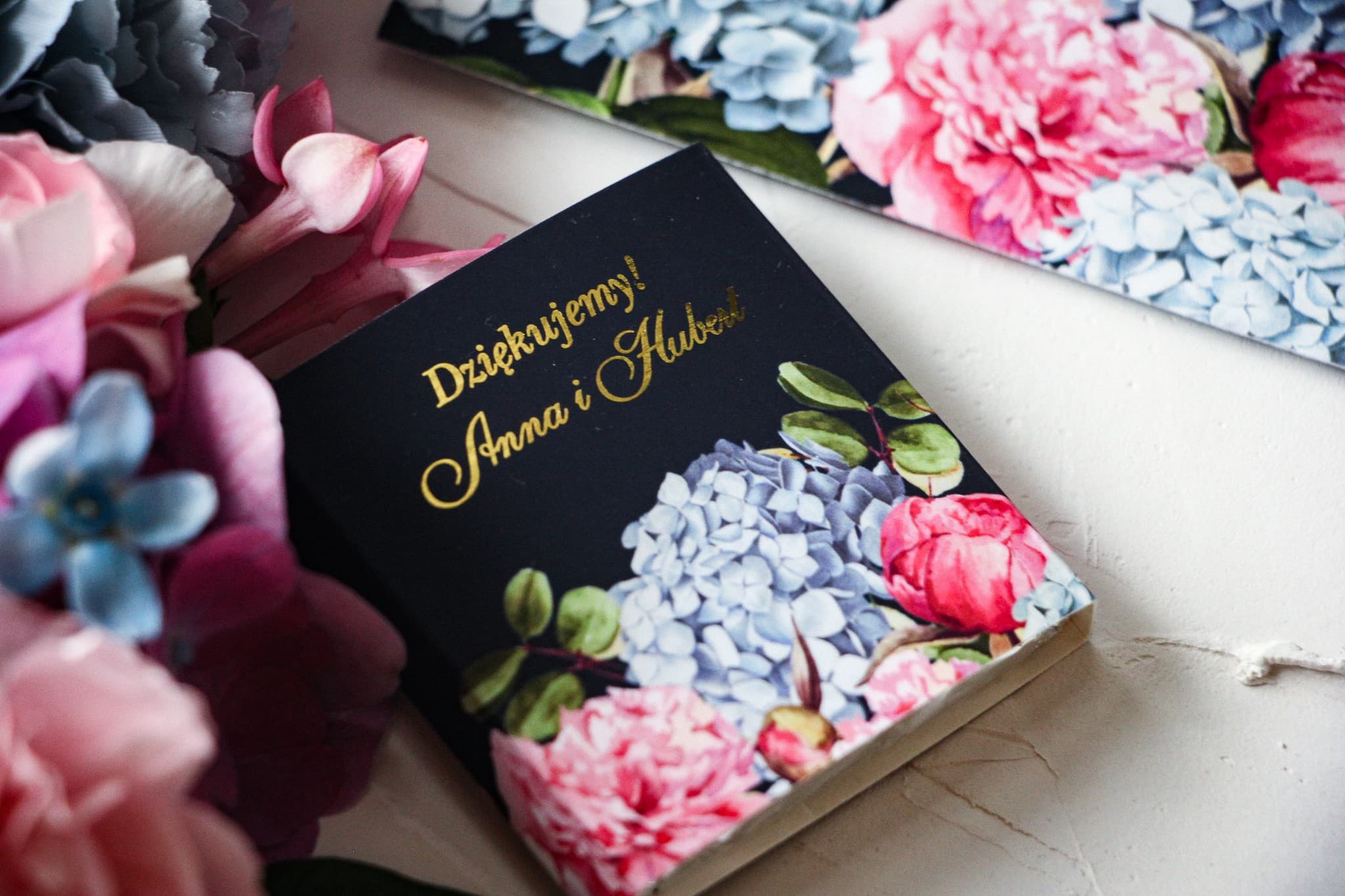 Chocolates with Peonies and Hydrangea, Gold Lettering | Personalized Wedding Favours | Szafirowe No. 5