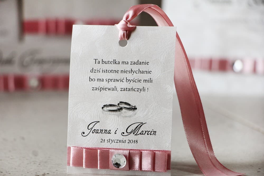 Elegant Wedding Favor Tags with Triple Bow and Cubic Zirconia, Pearlescent Paper | Amaretto No. 5