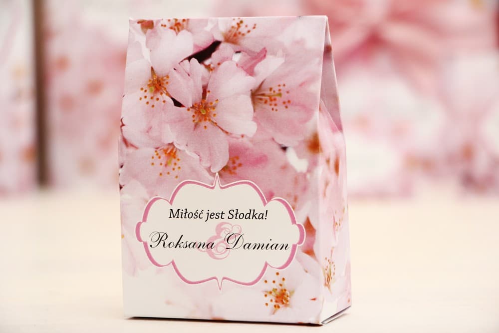 Personalised Wedding Favour Boxes with Cherry Blossom Motif | Sweet Treats for Guests | Felicja No. 13