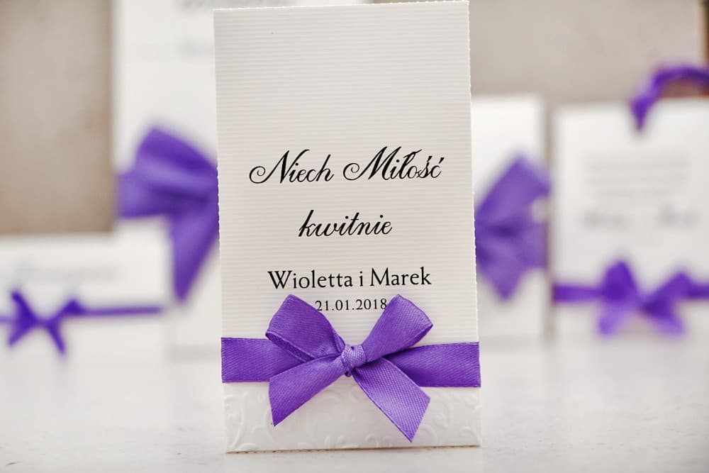 Forget-Me-Not Seeds in a Pouch with Ribbon Bow | Eco-Friendly Wedding Favours | Belisa No. 4