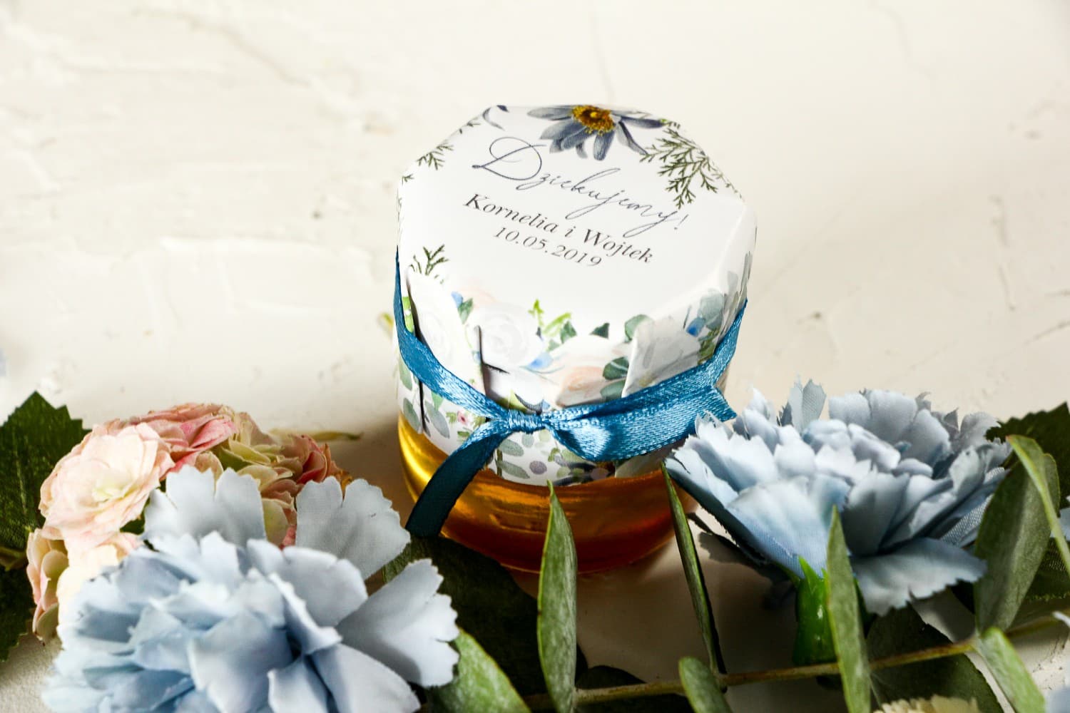 Wenis No. 5 Honey Jar – Natural Wedding Favour with White Rose Motif