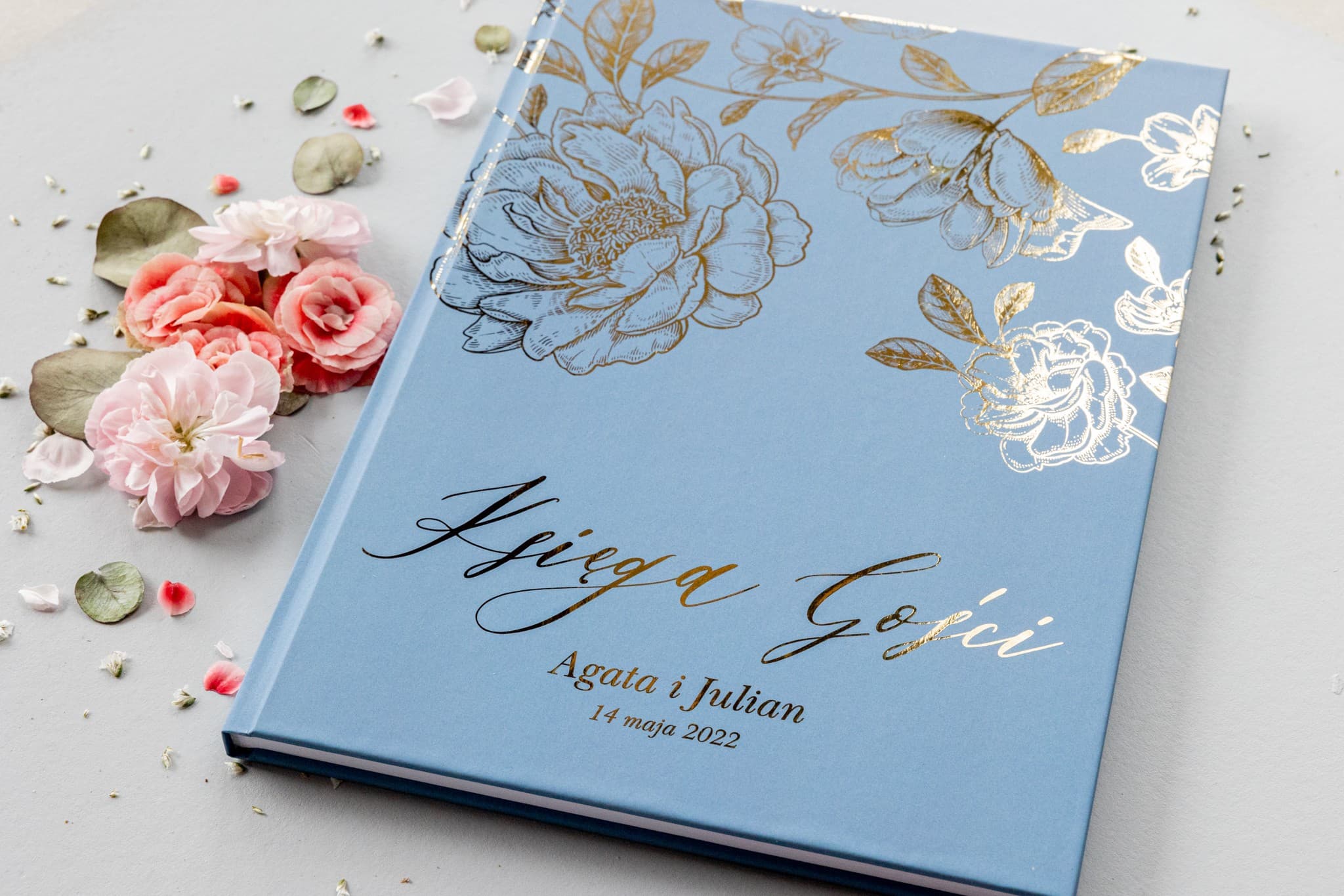 Elegant Light Blue Guest Book with Gilded Flowers | Personalized Wedding Keepsake | Onyx No. 2 - 2