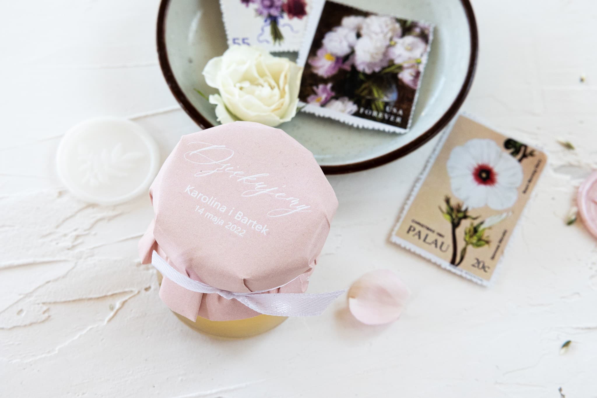 Gilded Wedding Honey Jars Nefryt No. 1 – Sweet Thank You in Powder Pink