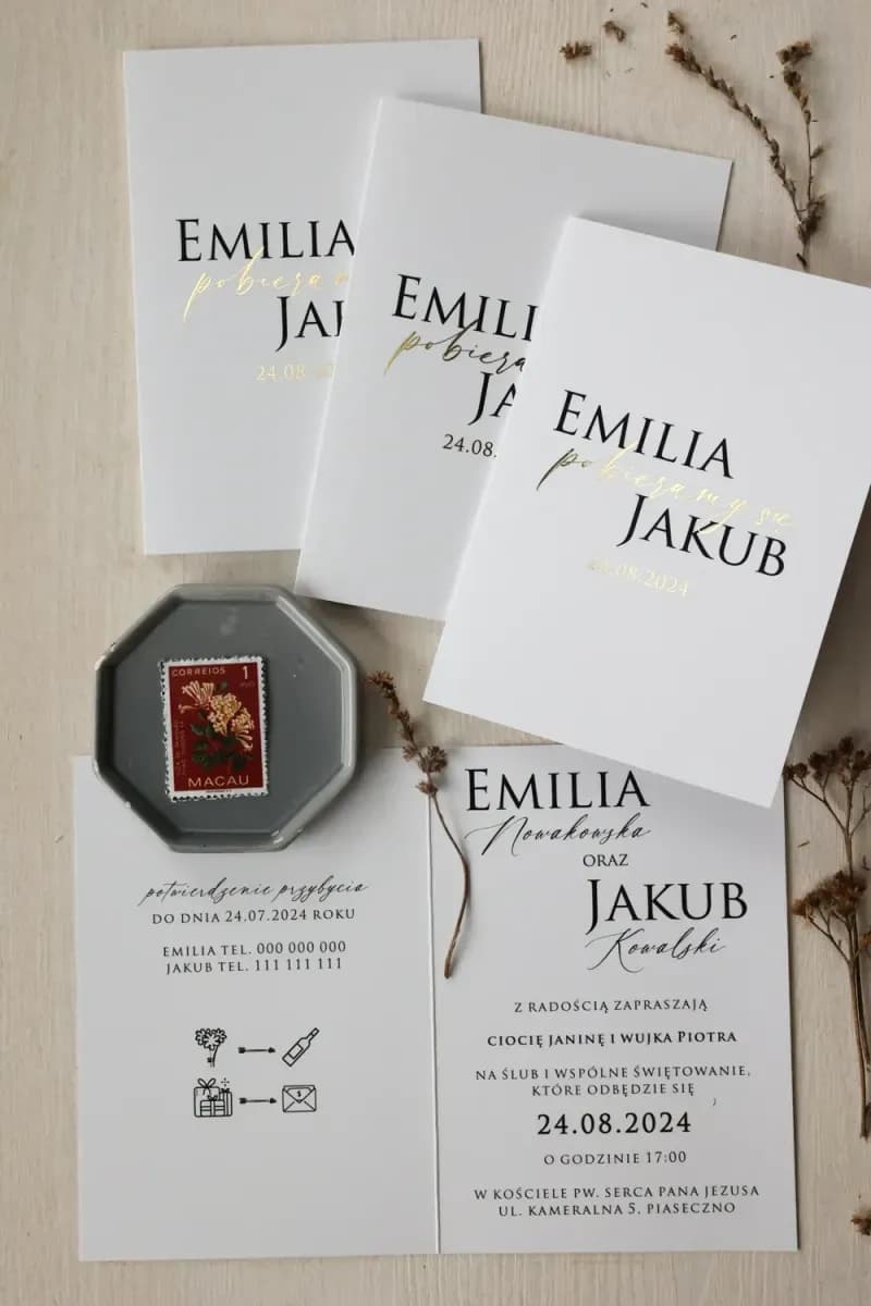 Greenery Style Wedding Invitation Sample with Botanical Motif | Ruskus No. 13