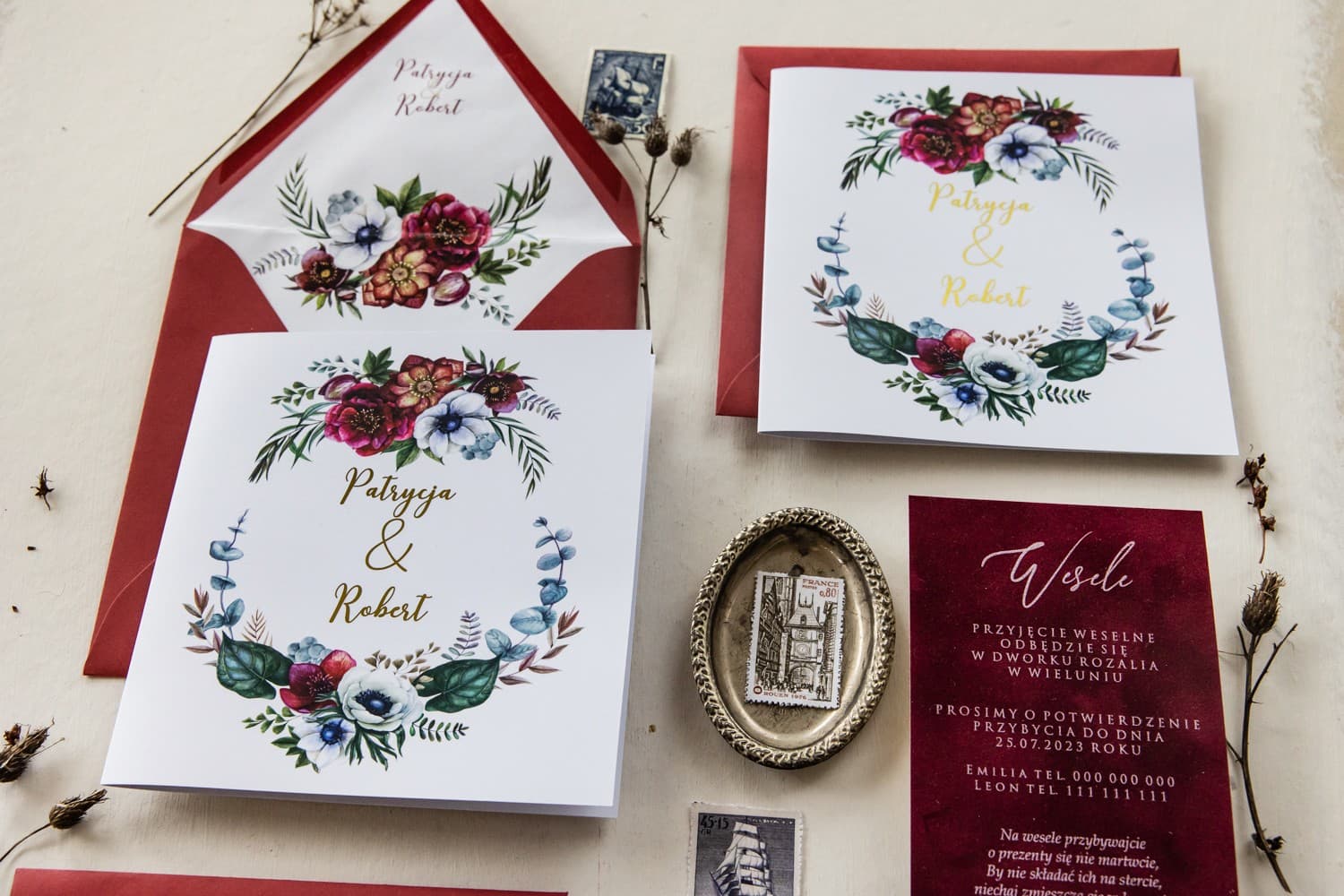 Cykade No. 7 Wedding Invitation – Burgundy Anemones with Gold Foiling - 3