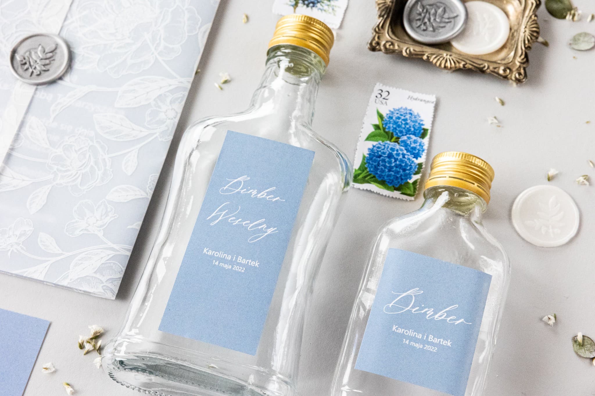 Personalized Navy and Gold Liqueur Bottles | Elegant Wedding Favours | Nefryt No. 2