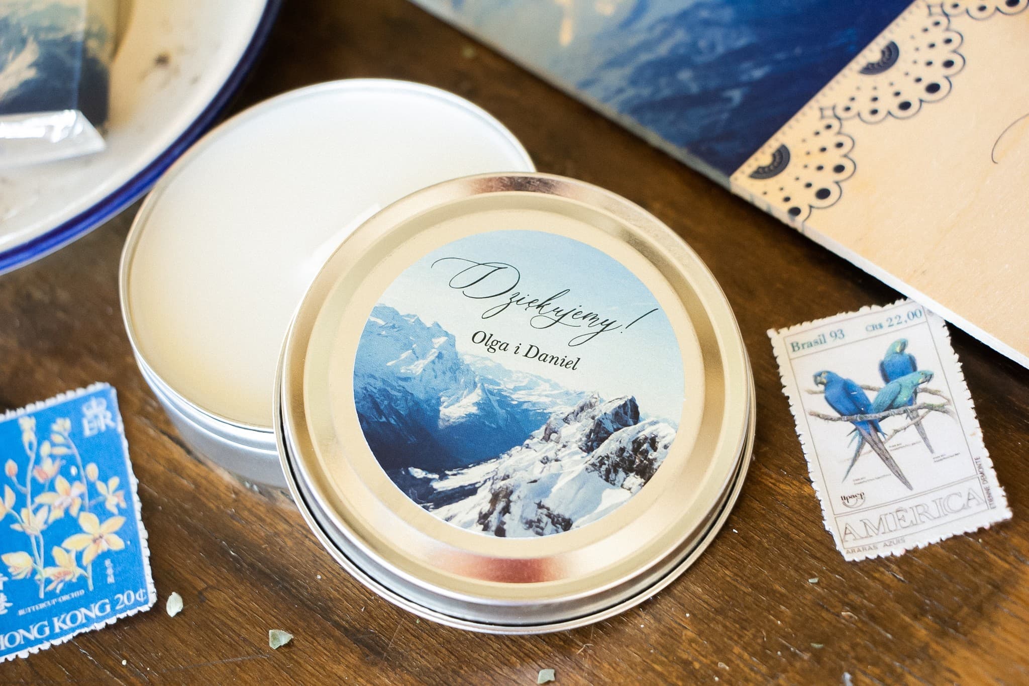 Topaz No. 1 Scented Tin Candle – Mountain Motif Wedding Favours