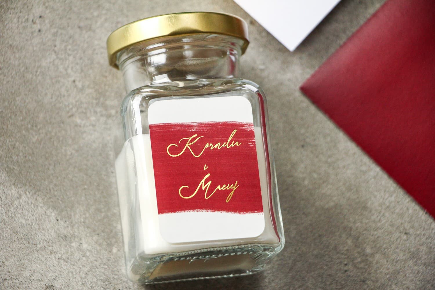 Verte No. 1 Soy Candle – Burgundy Wedding Favour with Gold Foiling