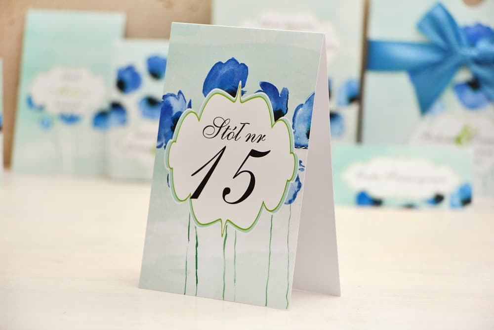 Watercolor Wedding Table Numbers Cornflower Poppies Mint Background | Felicja No. 18