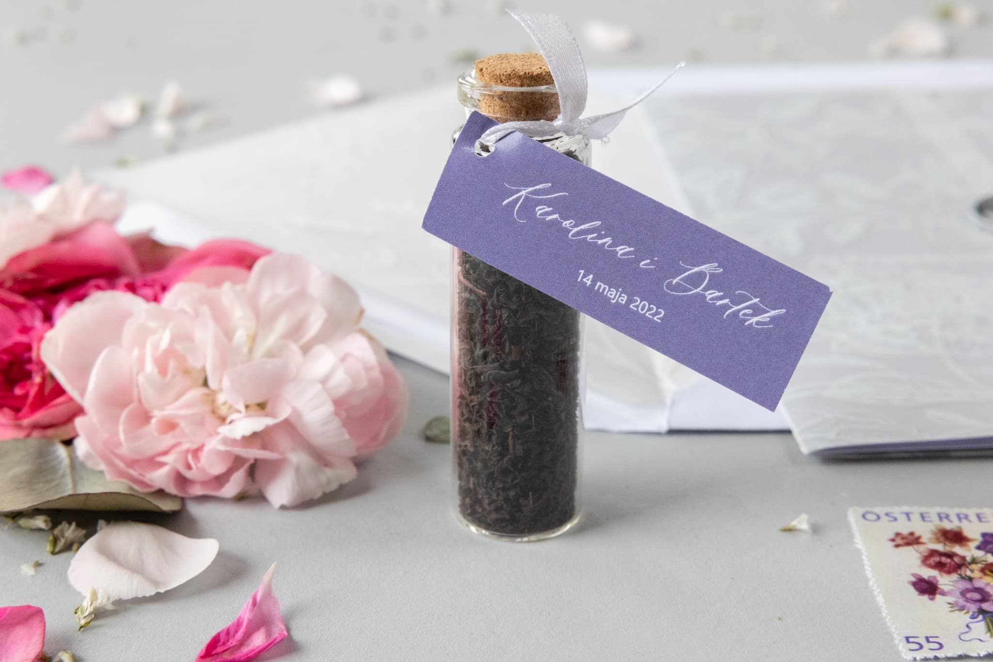 Tea in a Glass Vial Wedding Favour | Lavender Guest Gifts | Nefryt No. 3