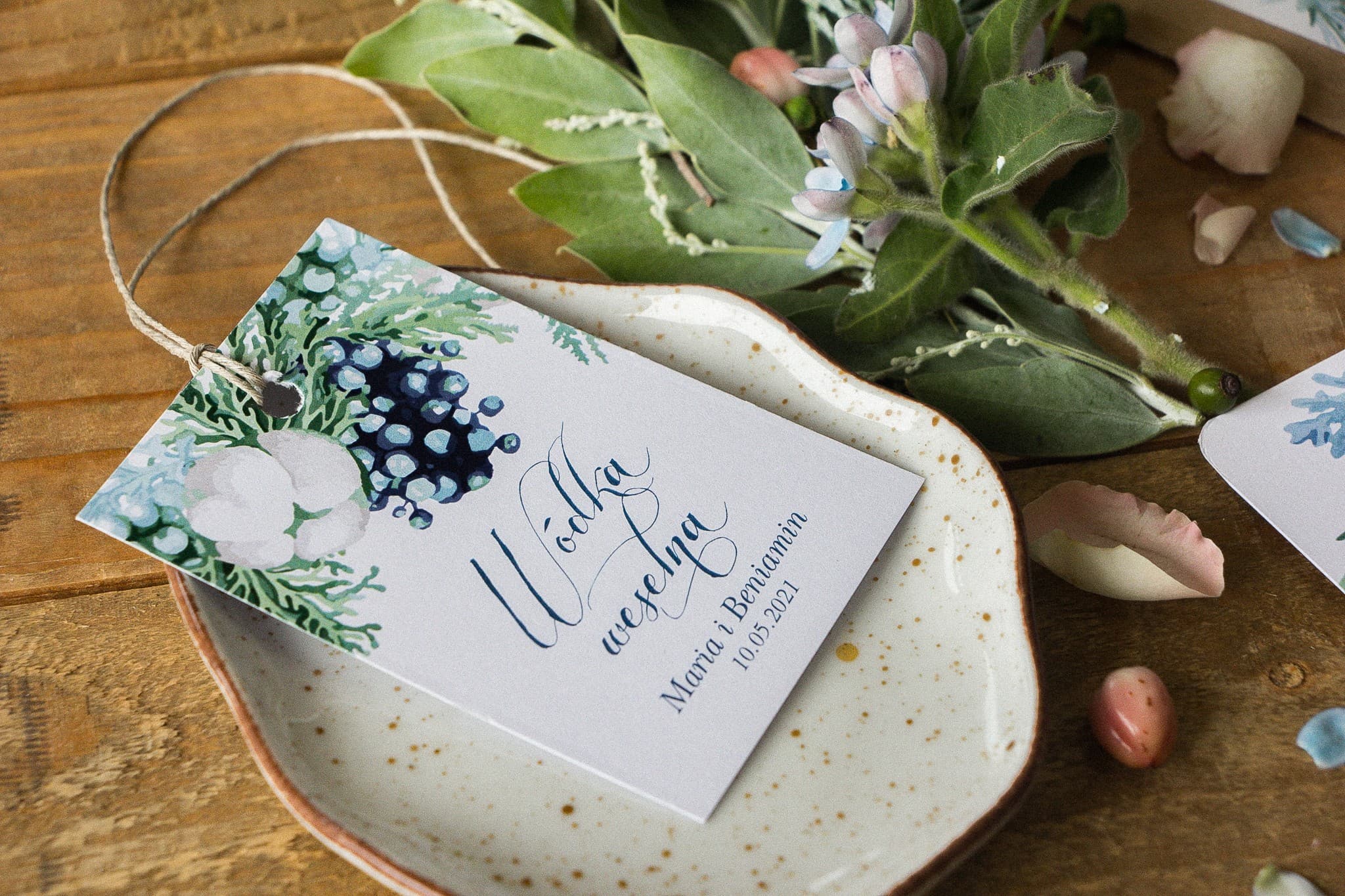 Winter Wedding Alcohol Tags with Cotton and Gingerbread | Wedding Vodka Labels | Indygo No. 8