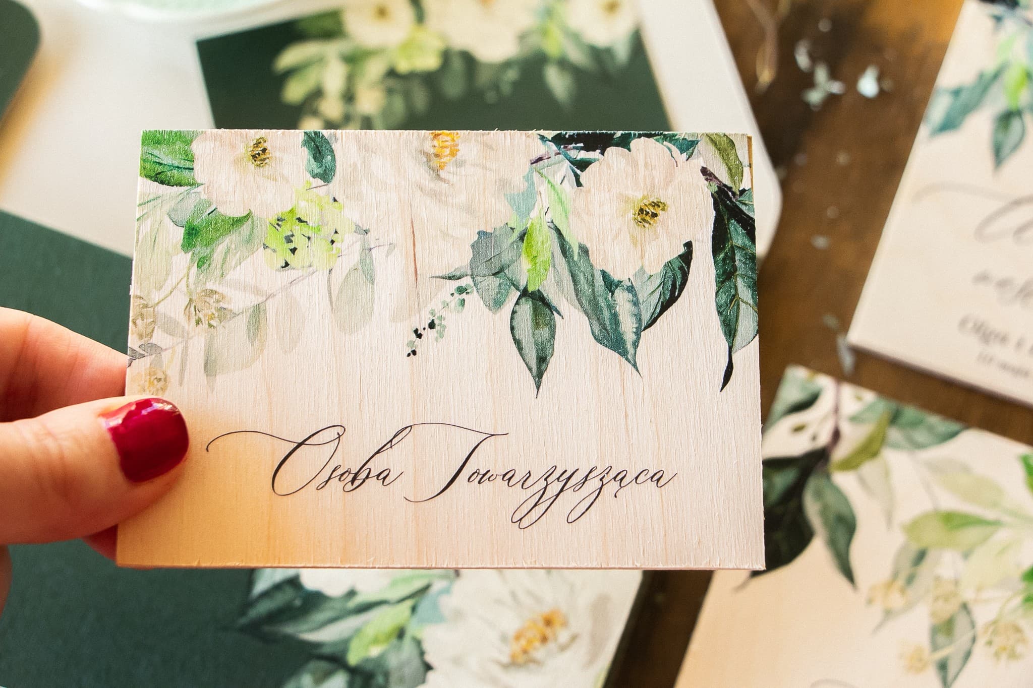 Topaz No. 2 Wooden Wedding Place Cards – Table Name Cards with White Floral Motif