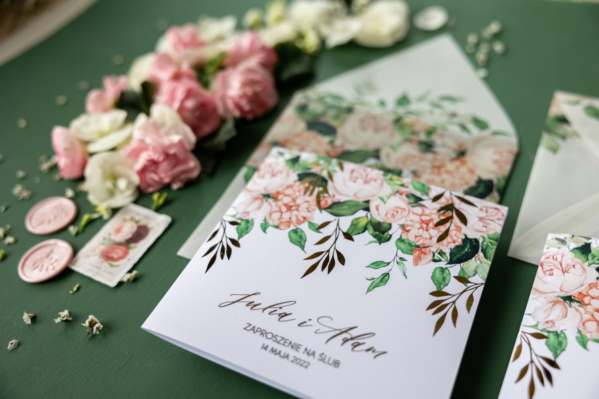 Hochzeitseinladung Rubin Nr. 10 – Glamour-Stil mit pfirsichfarbener Blüte - 2