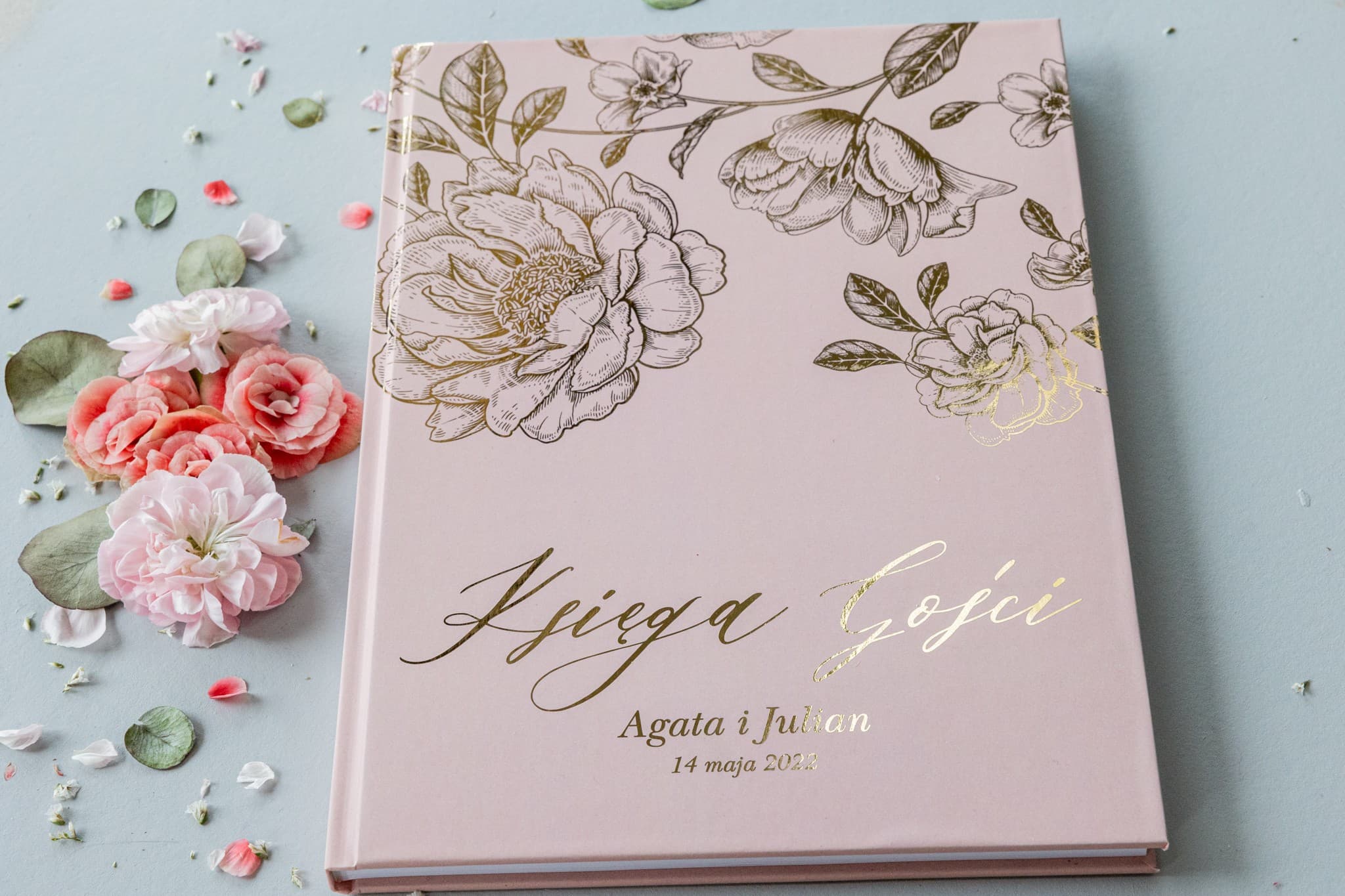 Elegantes Gästebuch Puderrosa, Goldene Pfingstrose | Personalisiertes Hochzeitsgästebuch A4 | Onyks Nr. 1 - 2