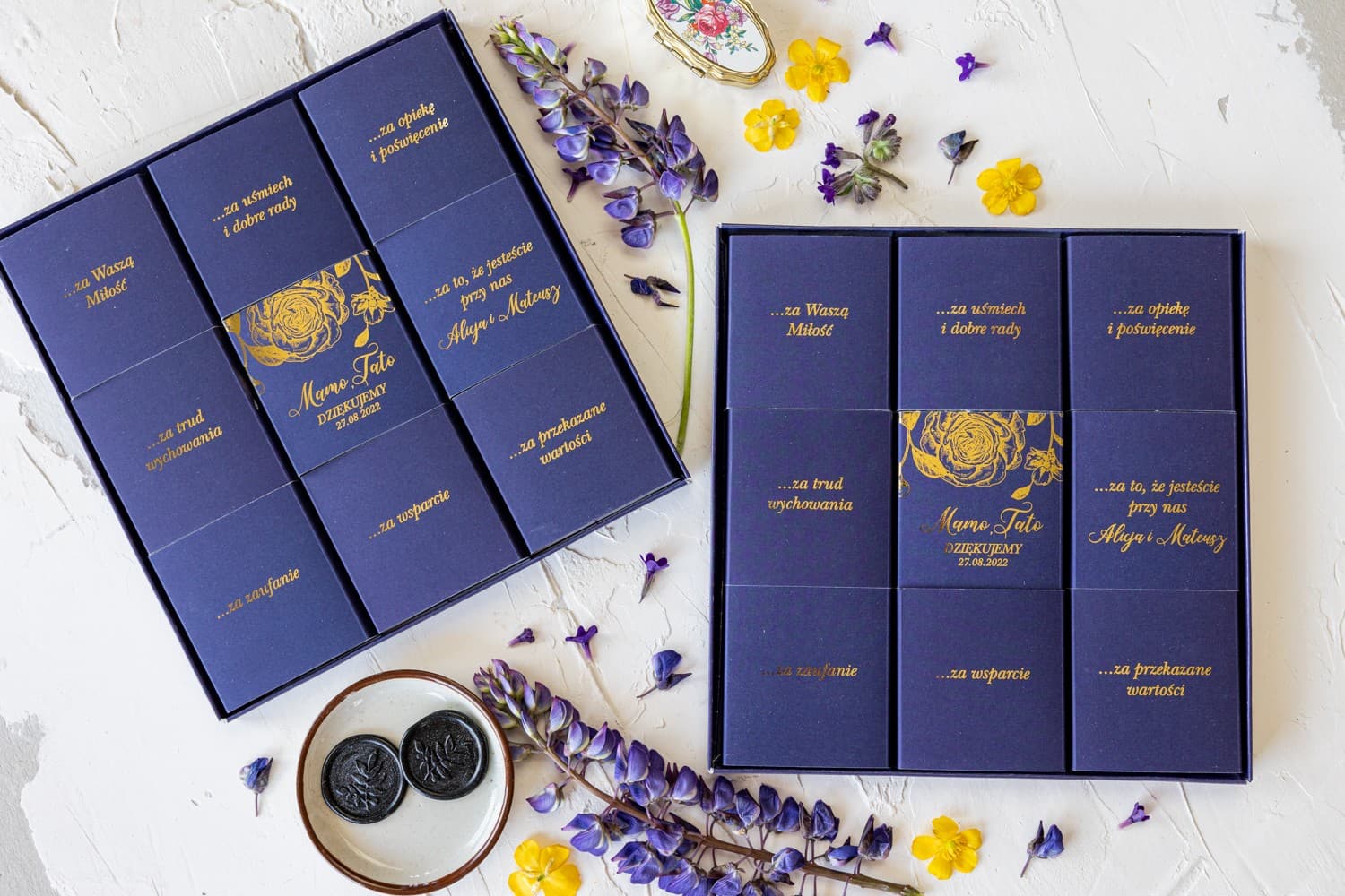 Elegante Pralinenschachtel Dunkelblau mit Goldprägung | Dankeschön für Eltern Personalisiert | Kollektion Onyks Nr. 4 - 2