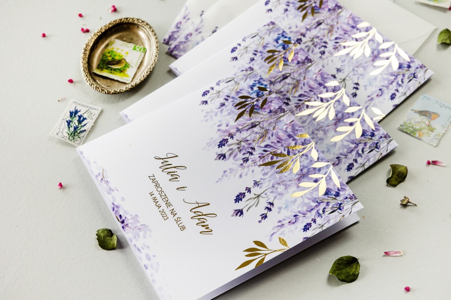 Hochzeitseinladung Rubin Nr. 5 – Glamour-Stil mit rubinroten Blüten - 4