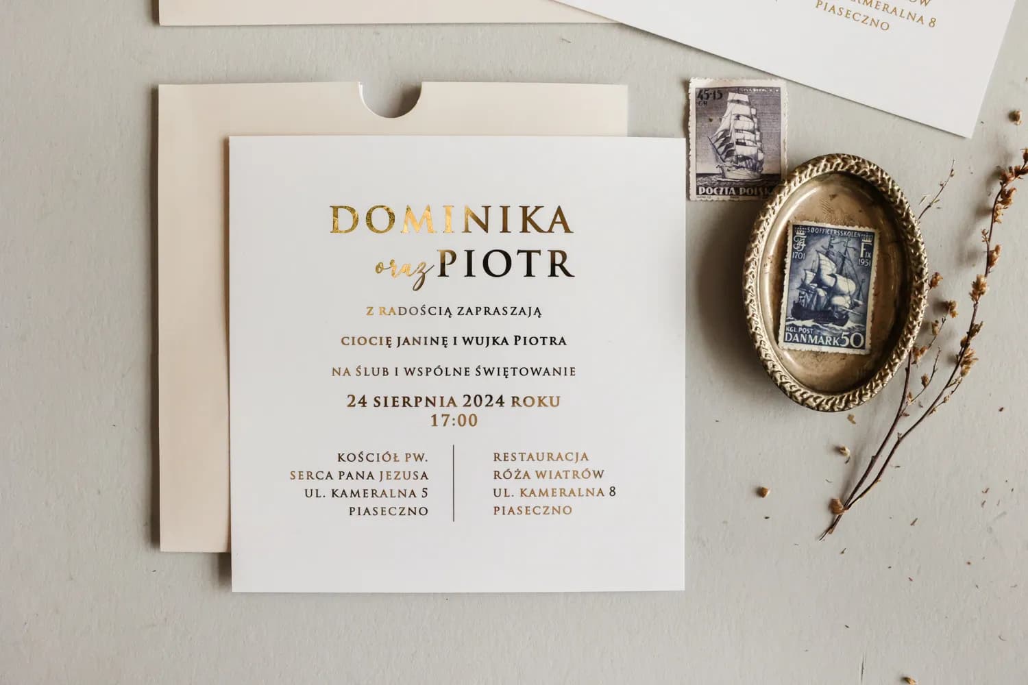 Hochzeitseinladungen im Glamour-Stil im quadratischen Etui vergoldet auf cremefarbenem Papier Mokait Nr. 3 - 3