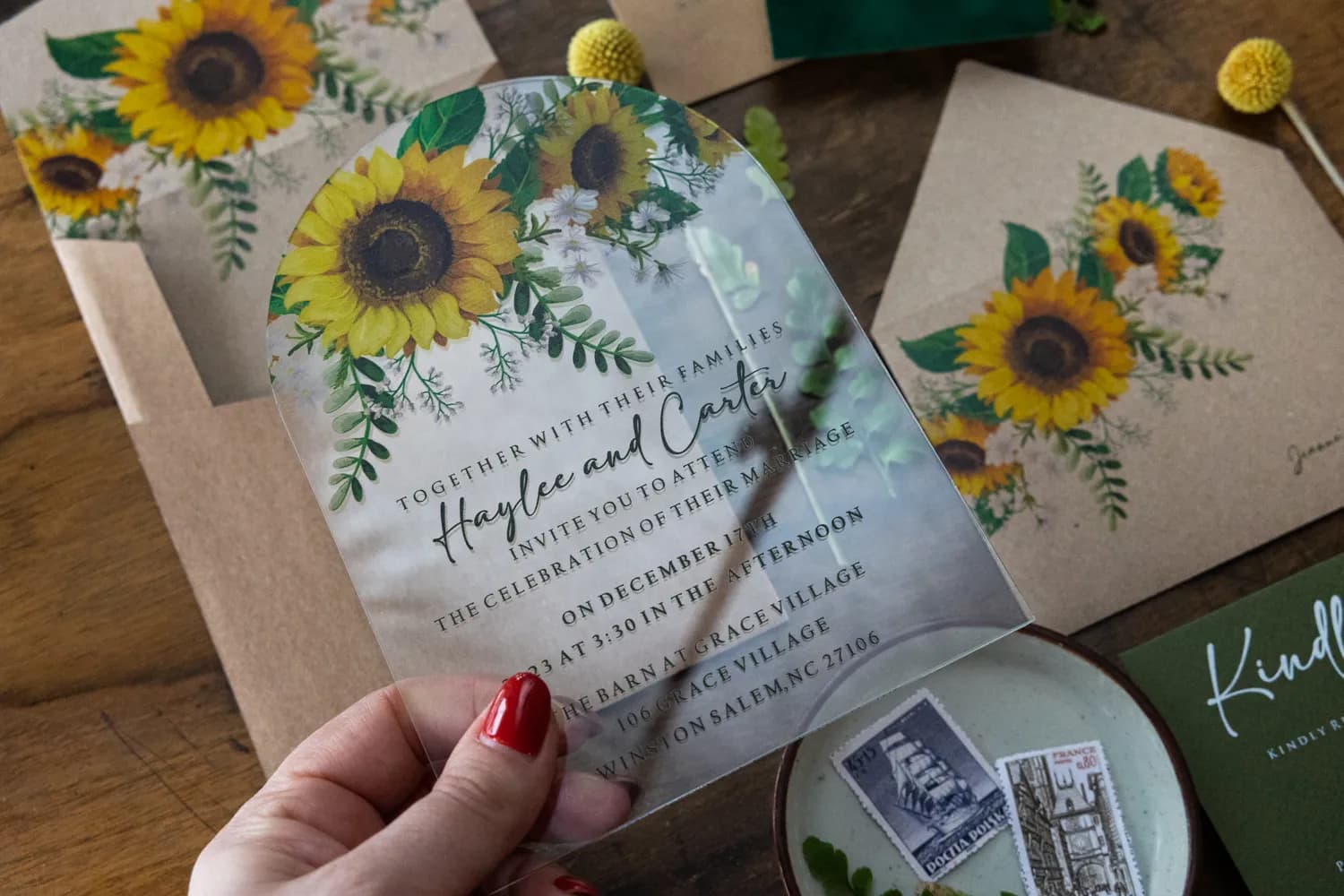 Hochzeitseinladungen auf Plexiglas PR2 – Rustikales Sonnenblumen-Motiv - 4