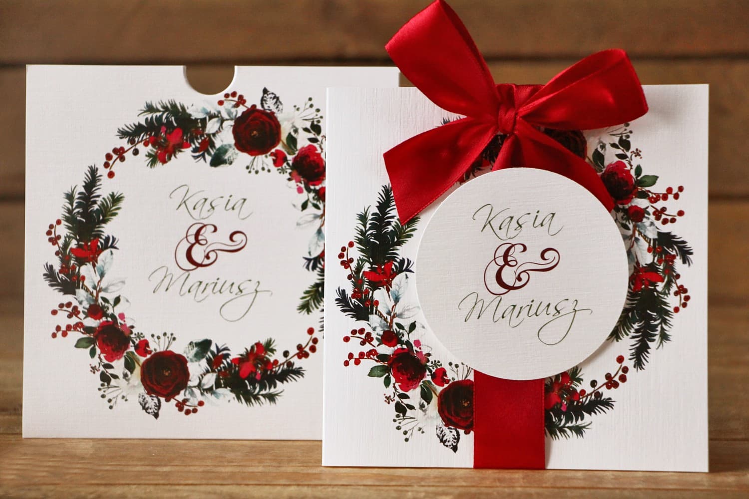 Zaproszenia ślubne w etui z kokardą i zimowym motywem róży oraz świerku Malowane Kwiaty nr 27 - 3