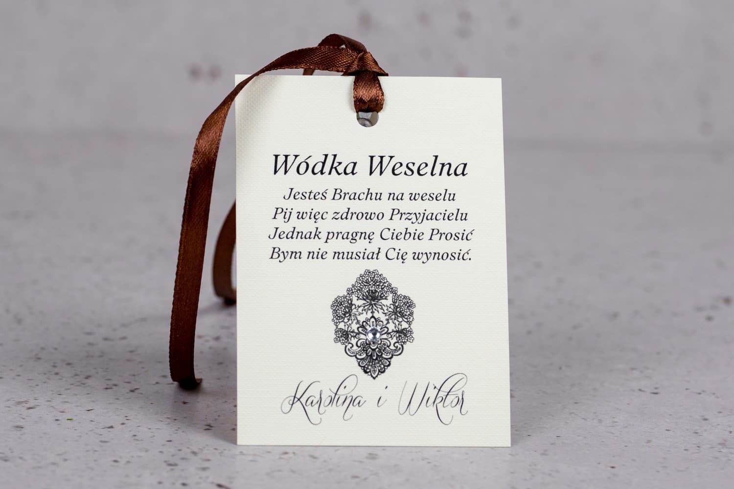 Eleganckie Zawieszki na Wódkę z Cyrkonią | Personalizowane Przywieszki na Alkohol Weselny | Moreno nr 6