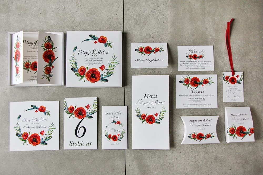 Hochzeitseinladungen in der Schachtel Pistacjowe Nr. 19 – Mohnblumen und Federn