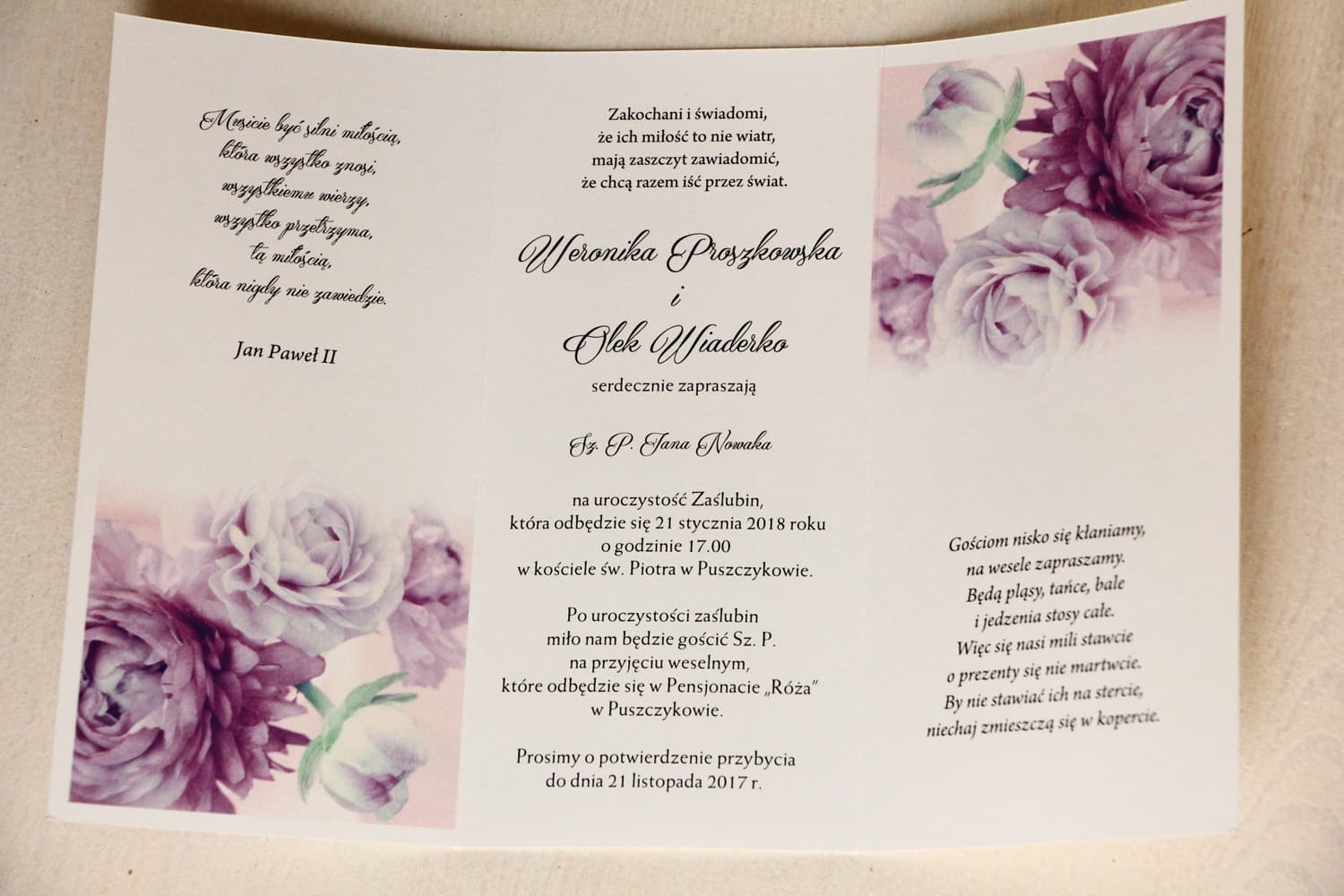 Hochzeitseinladungen mit violetten Pfingstrosen und Satinband im romantischen Stil – Magnet 17 - 2