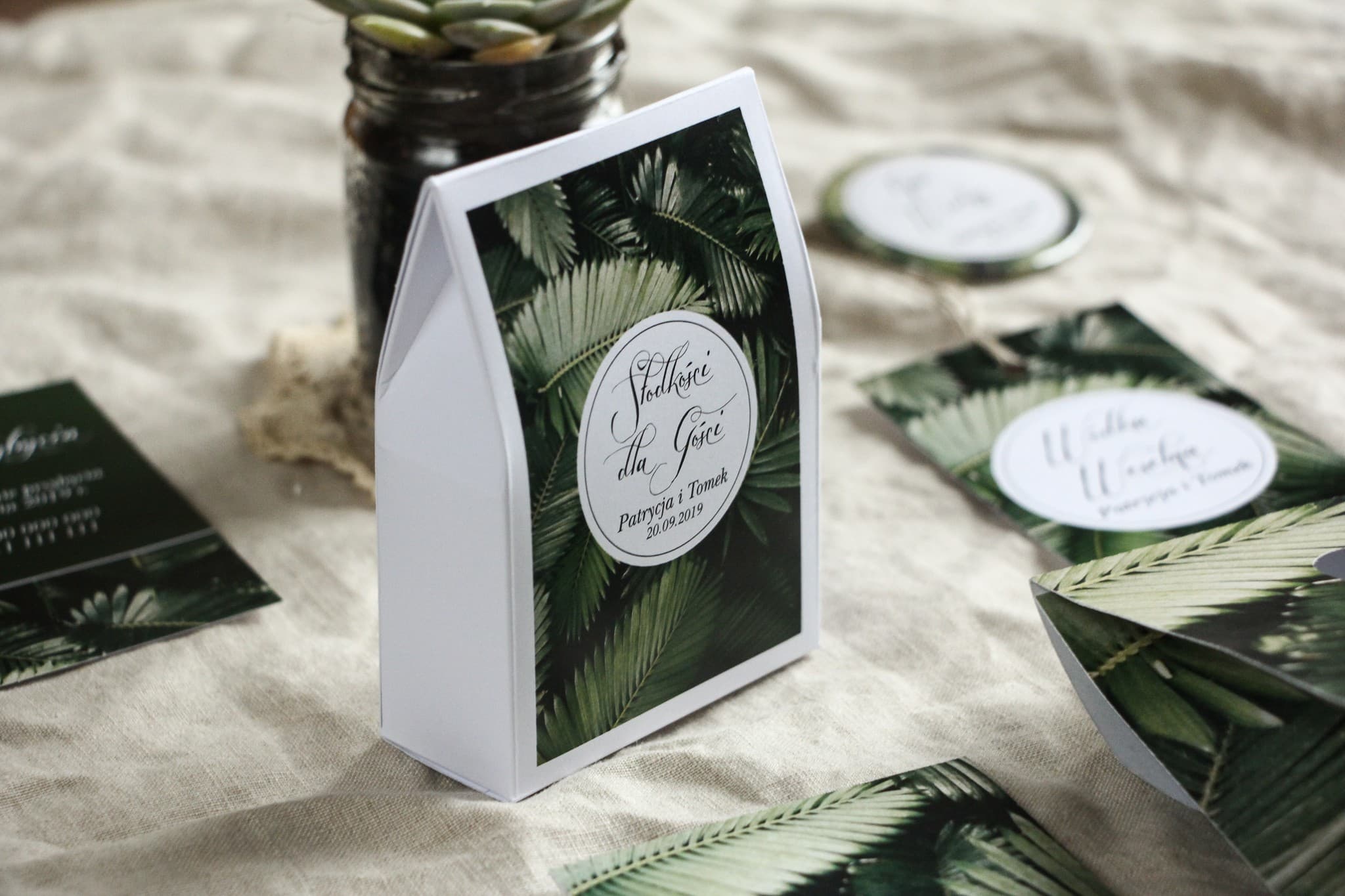 Eleganckie Pudełeczka z Karmelkami w Stylu Botanicznym | Podziękowania dla Gości Weselnych | Botanik nr 2