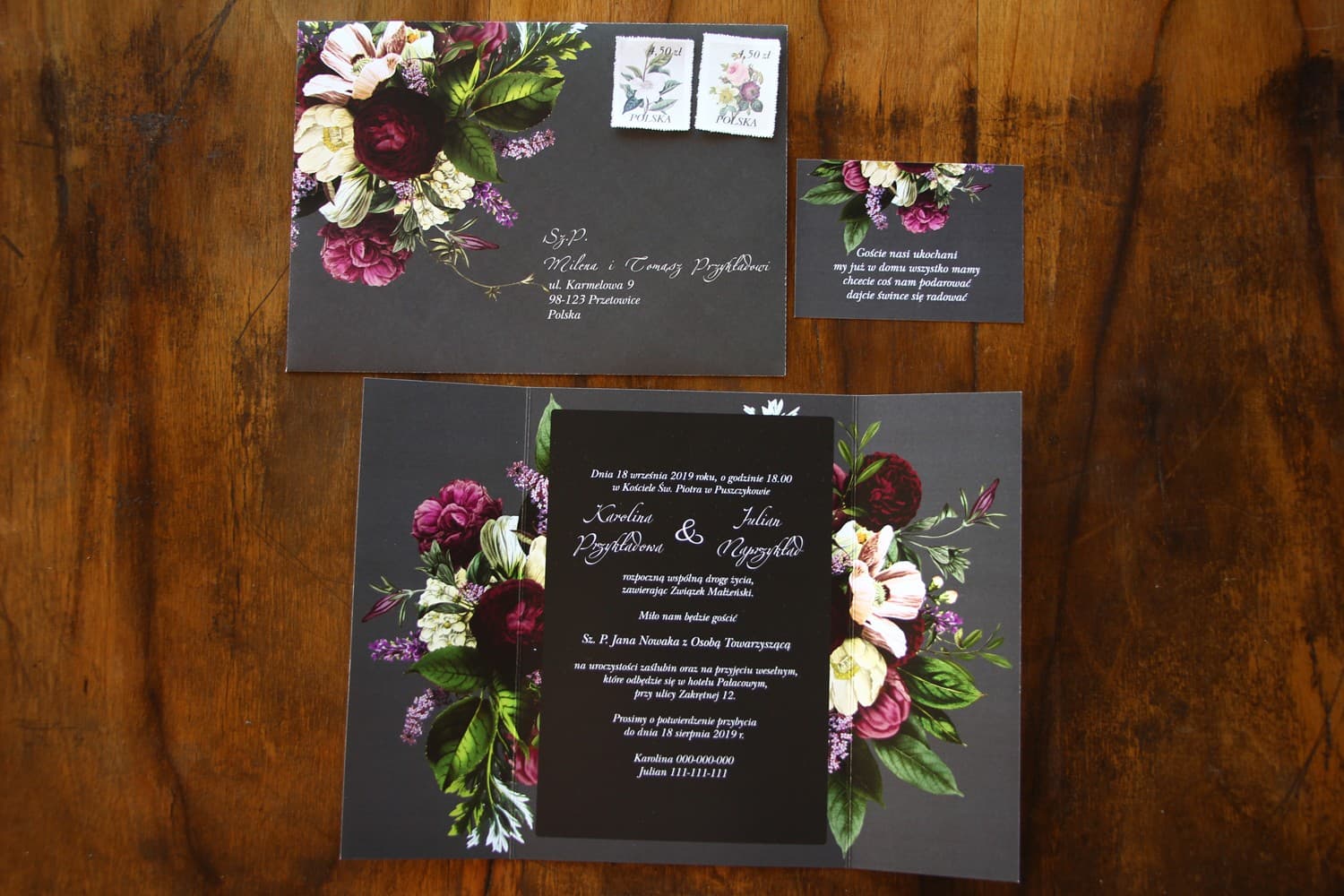 Hochzeitseinladungen Eteryczne Nr. 2 – Vintage und Burgund auf Graphit