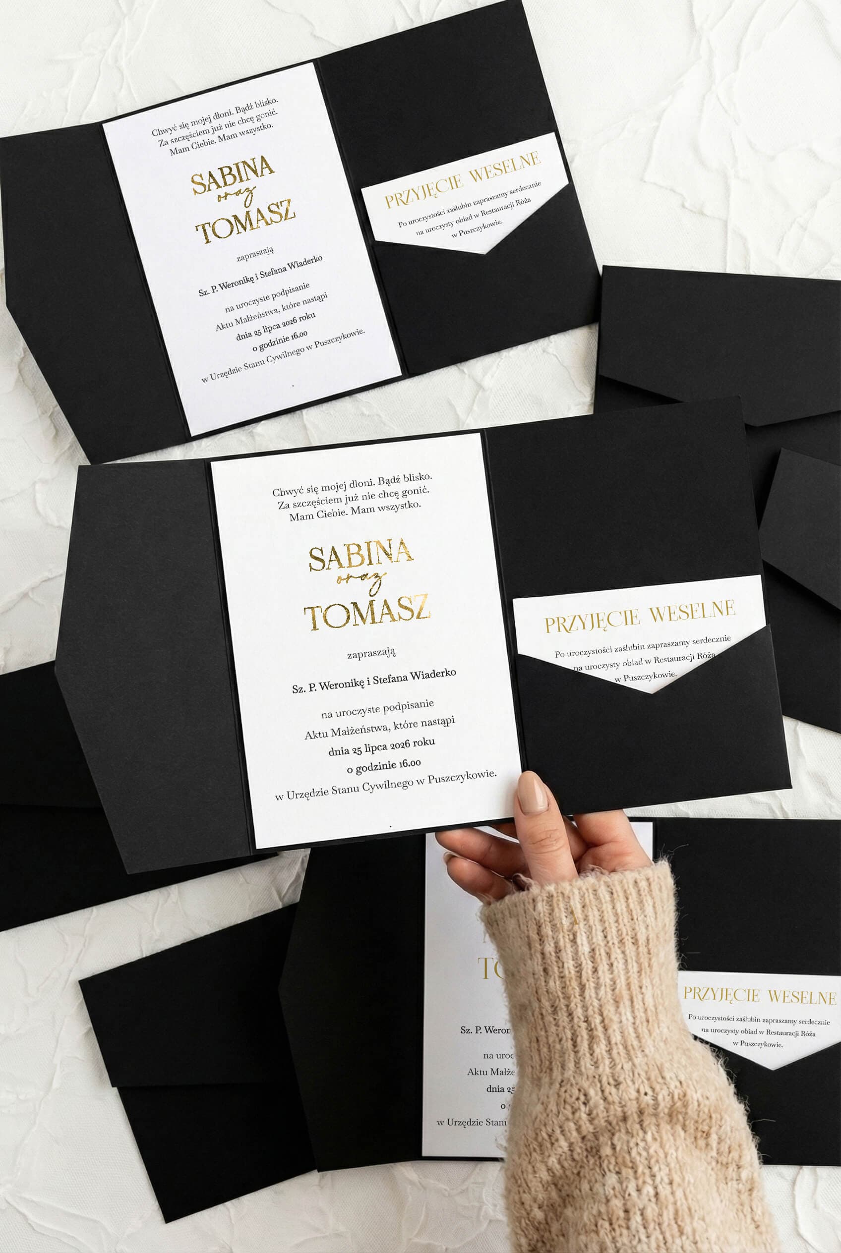 Avilo No. 1 Wedding Invitation – Minimalist Black Pocket with Foiling