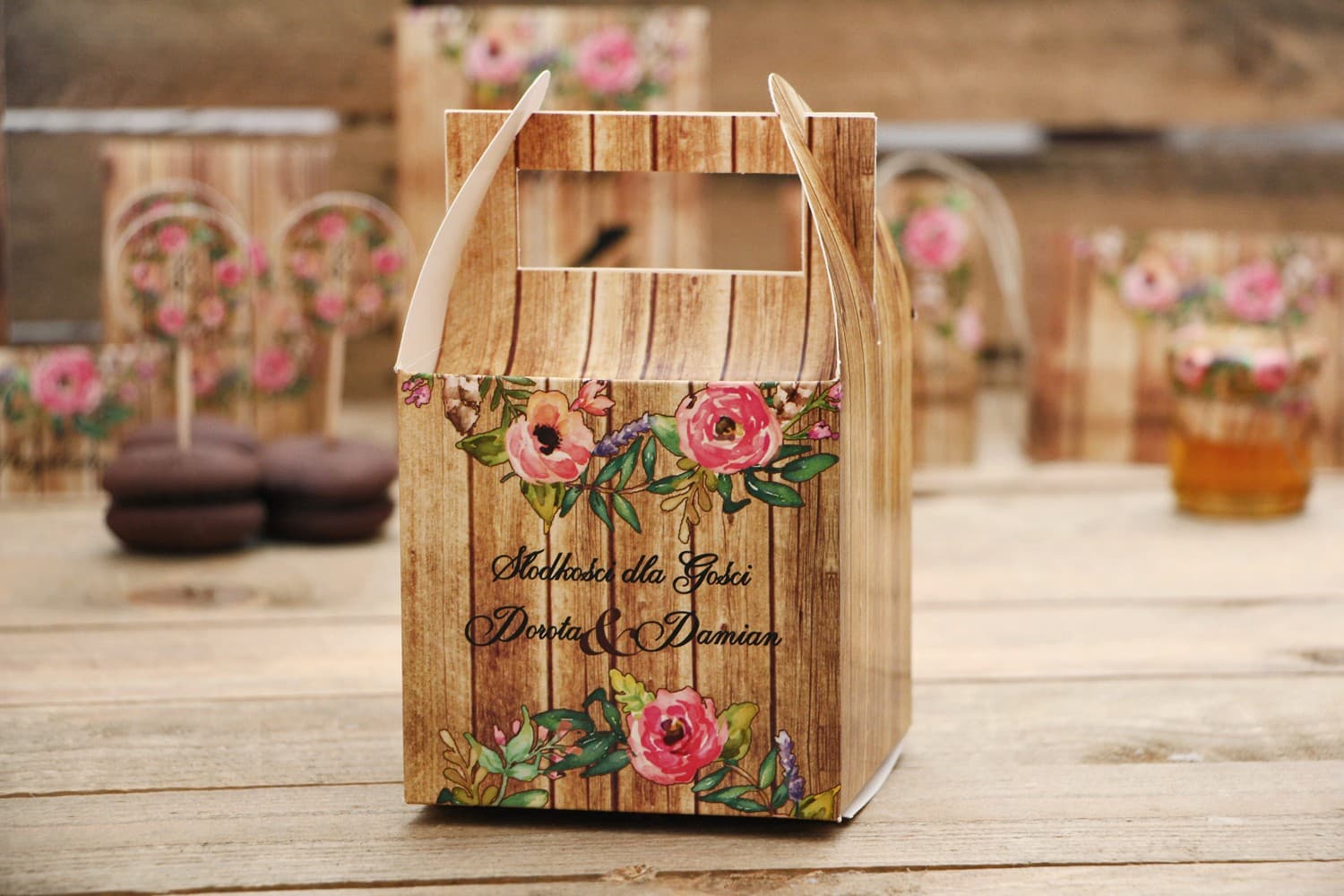 Boîte à gâteau de mariage rustique avec poignée, bois et fleurs | Emballage pour invités | Rustique n° 1